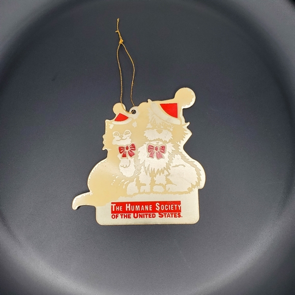 Vintage 80s Goldtone/Red Cut-Out Metal 3" Cat Dog Humane Society HSUS Ornament - Picture 3 of 7